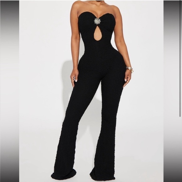 Jumpsuit ๐๐๐ - Picture 3 of 5